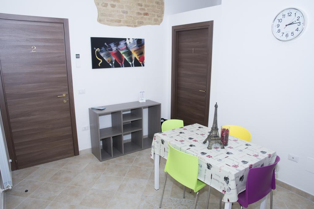 La Casa Di Tina Διαμέρισμα Colonnella Δωμάτιο φωτογραφία