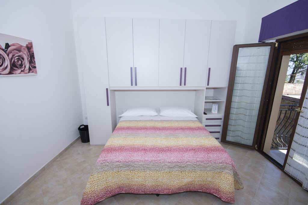 La Casa Di Tina Διαμέρισμα Colonnella Δωμάτιο φωτογραφία