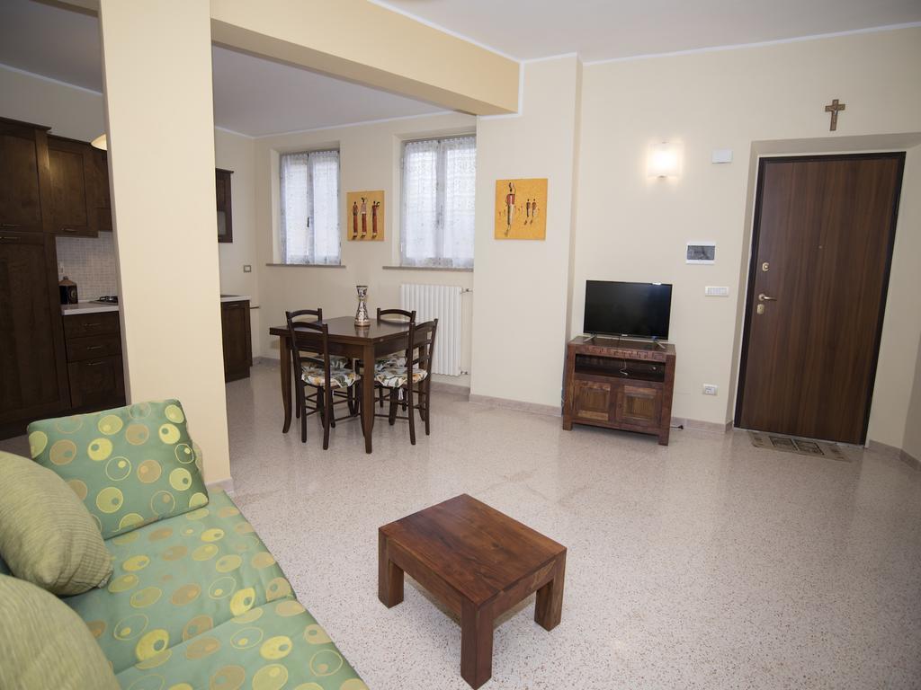 La Casa Di Tina Διαμέρισμα Colonnella Δωμάτιο φωτογραφία